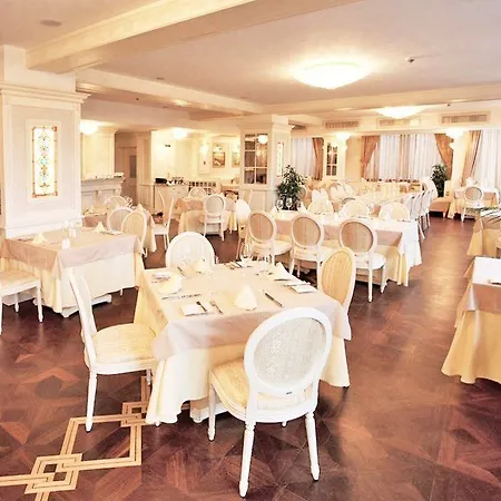Hotel Berlin Park Vitosha 4*