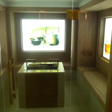 Berlin Park Vitosha Хотел София