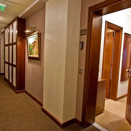 Berlin Park Vitosha 4*